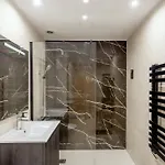 Olaias Modern With Garage By Homing Lisboa